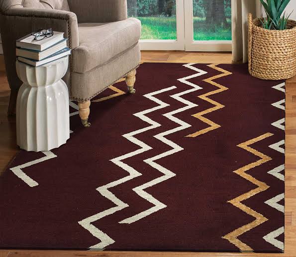 FLOOR CARPET